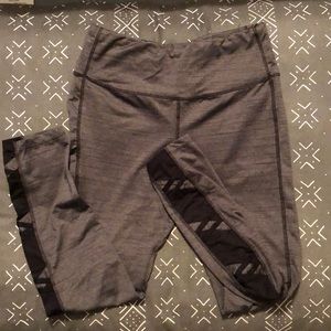 Grey leggings